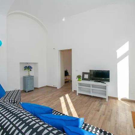 Apartment Sleeps 4 Arona